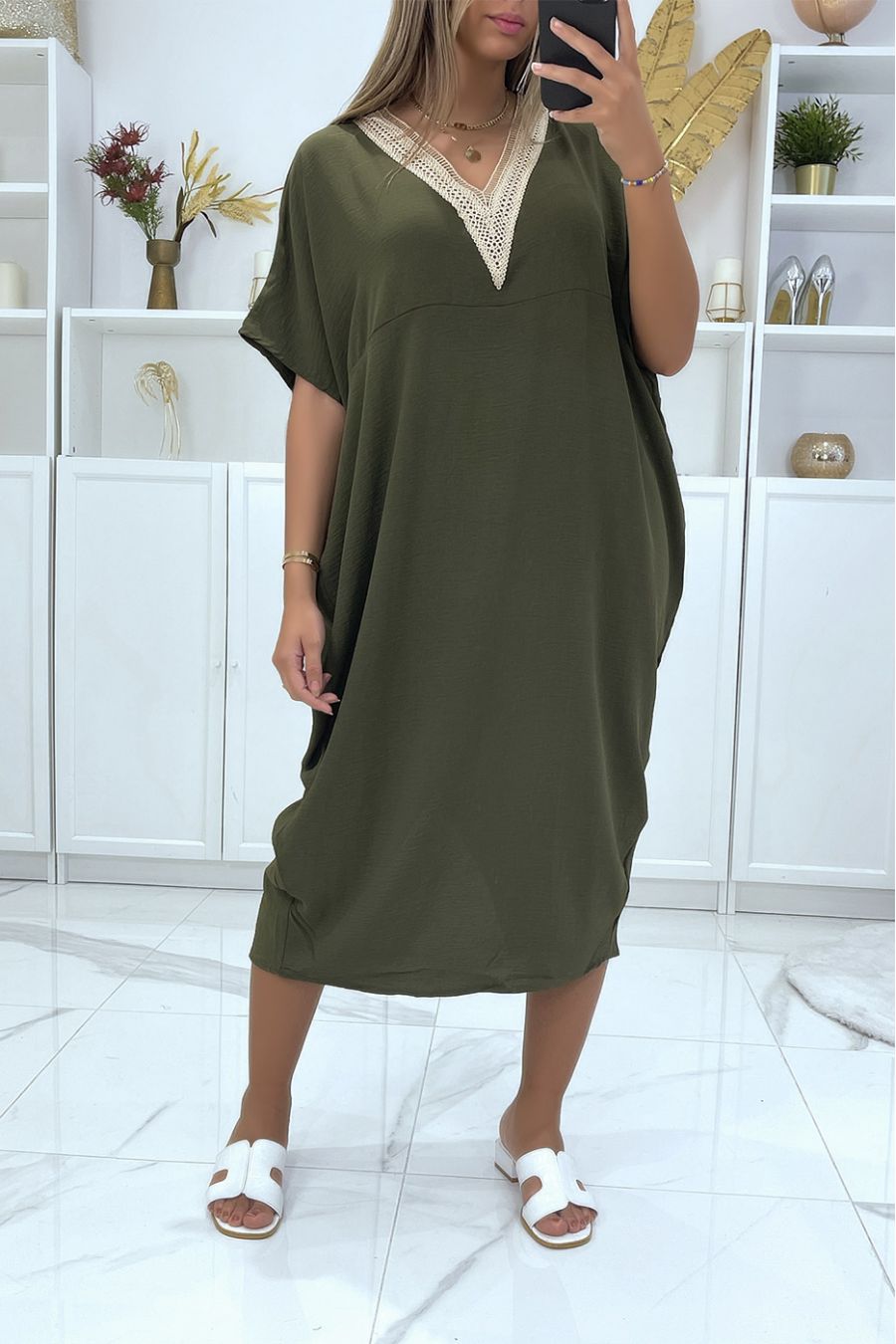 Kaki oversized tuniekjurk met vleermuismouwen en kant bij de kraag - 3