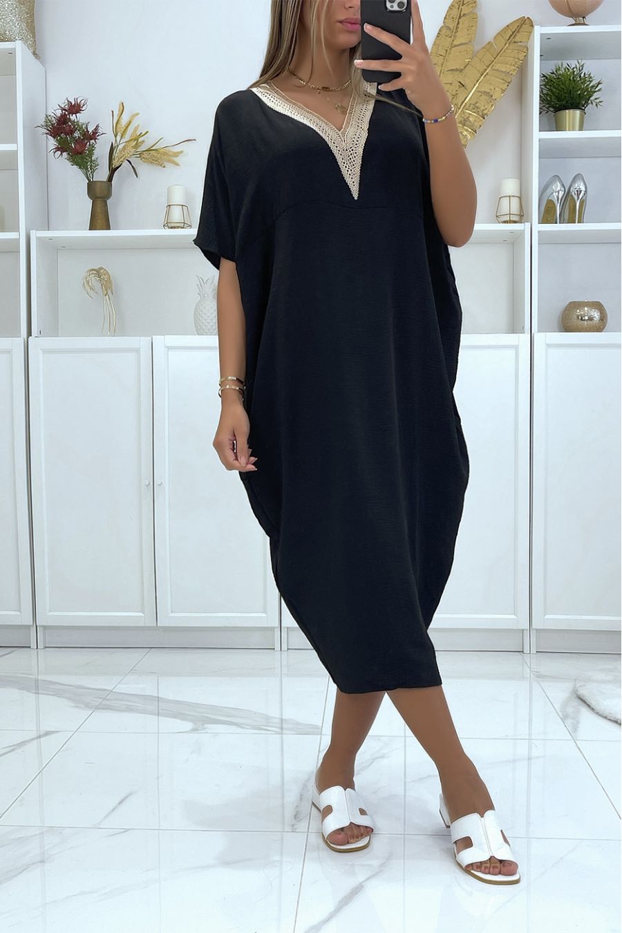 Black oversized batwing tunic dress with lace at the collar - 3