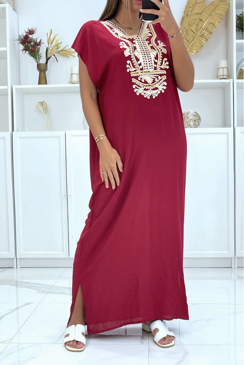 Long dress, burgundy djellaba with pretty oriental pattern on the collar - 1