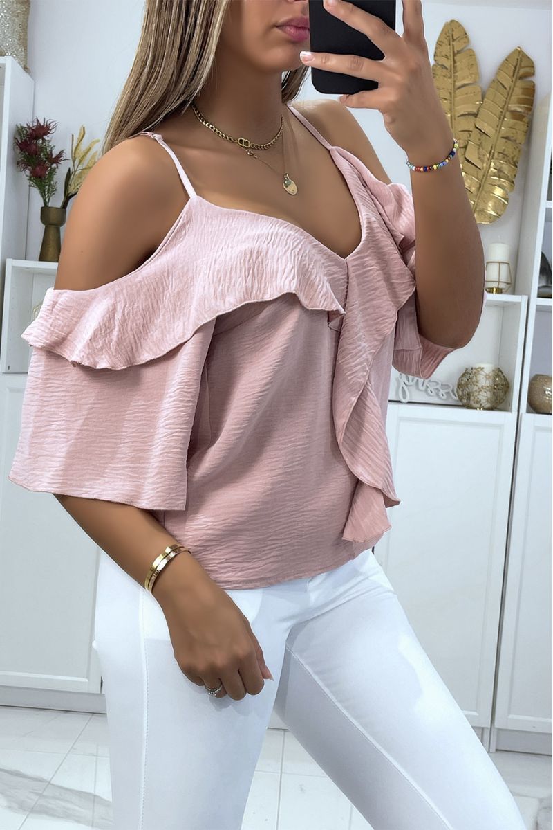 Pink boat neck crop top with straps and ruffle on the shoulders - 3