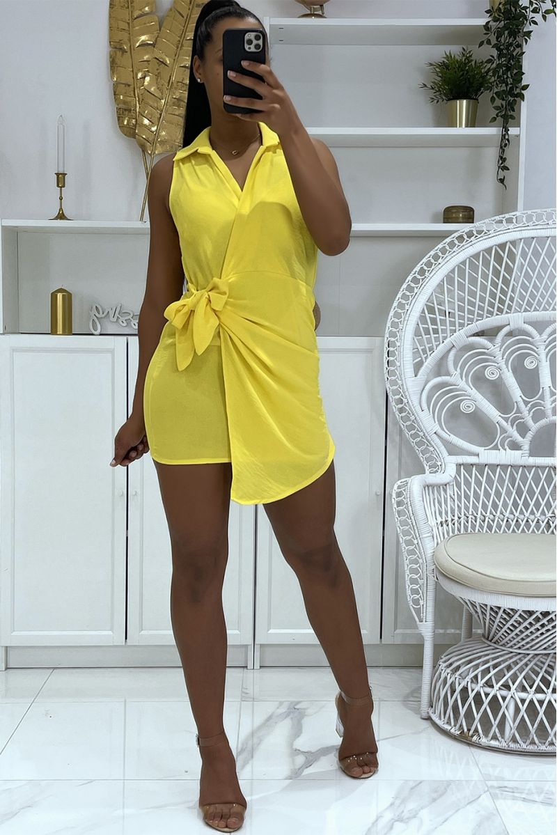 Short yellow wrap dress fitted at the waist with pretty lapel collar - 4