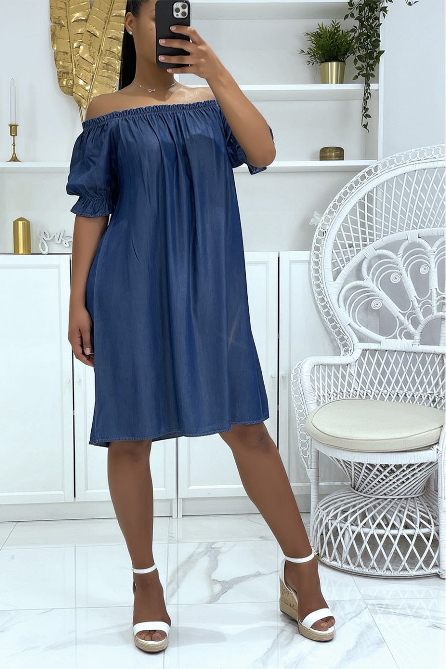 Donkerblauwe tuniek met denimeffect met bardotkraag en elastische halflange mouwen - 2