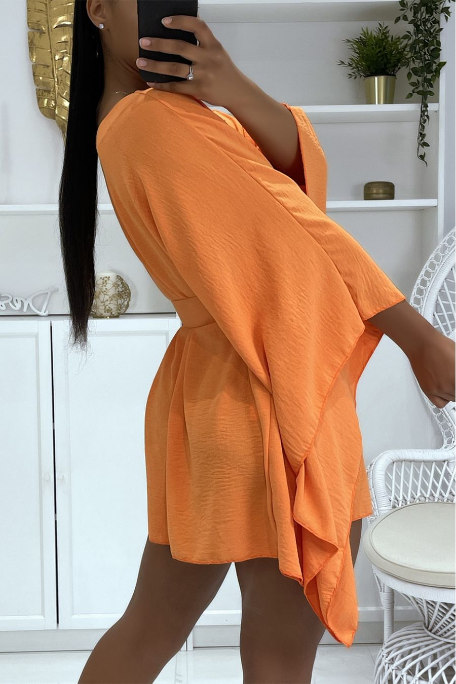 Oranje tuniek met ceintuur en super trendy vleermuismouwen - 2