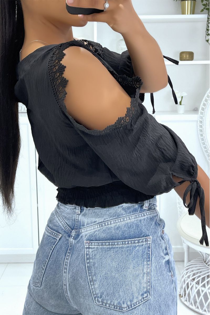 Black crop top elastic at the waist round neck and long sleeves with bare shoulders - 4
