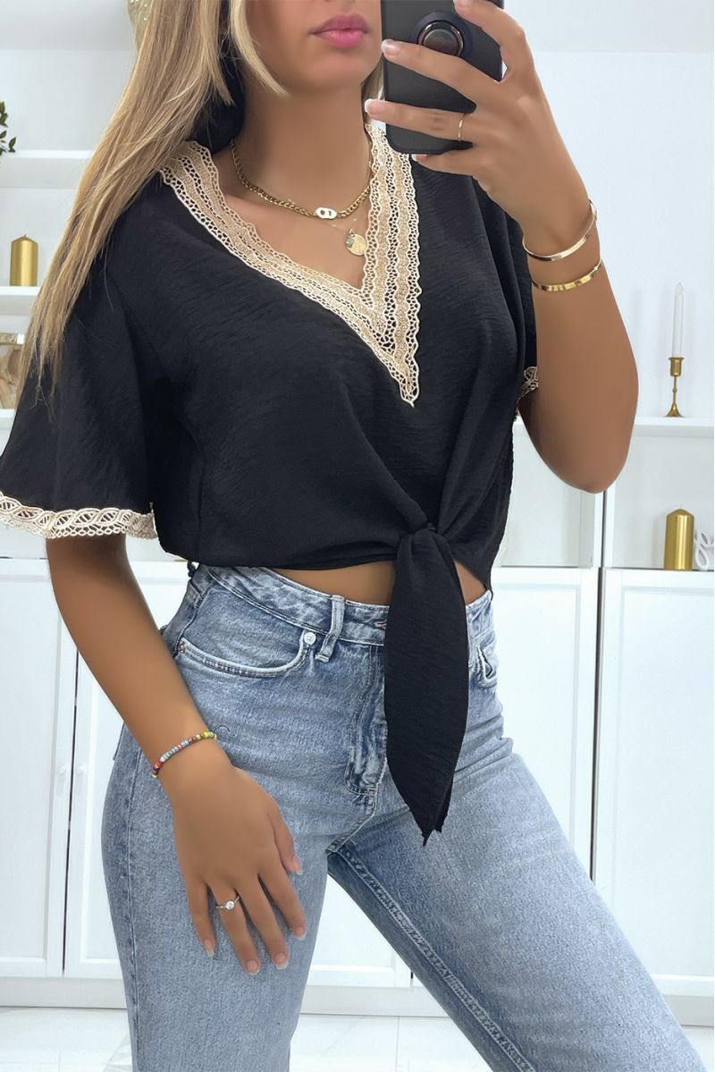 Black half-sleeved top with golden thread details, oriental style - 2