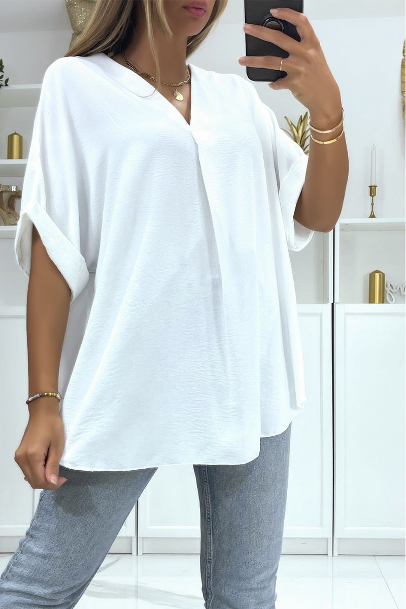 White solid color oversized top with V-neck and batwing effect sleeves - 3