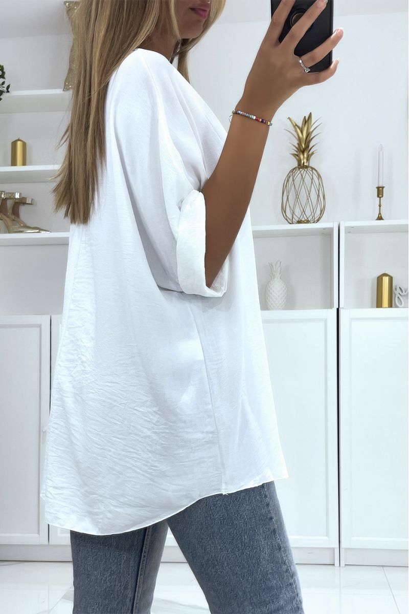 White solid color oversized top with V-neck and batwing effect sleeves - 4