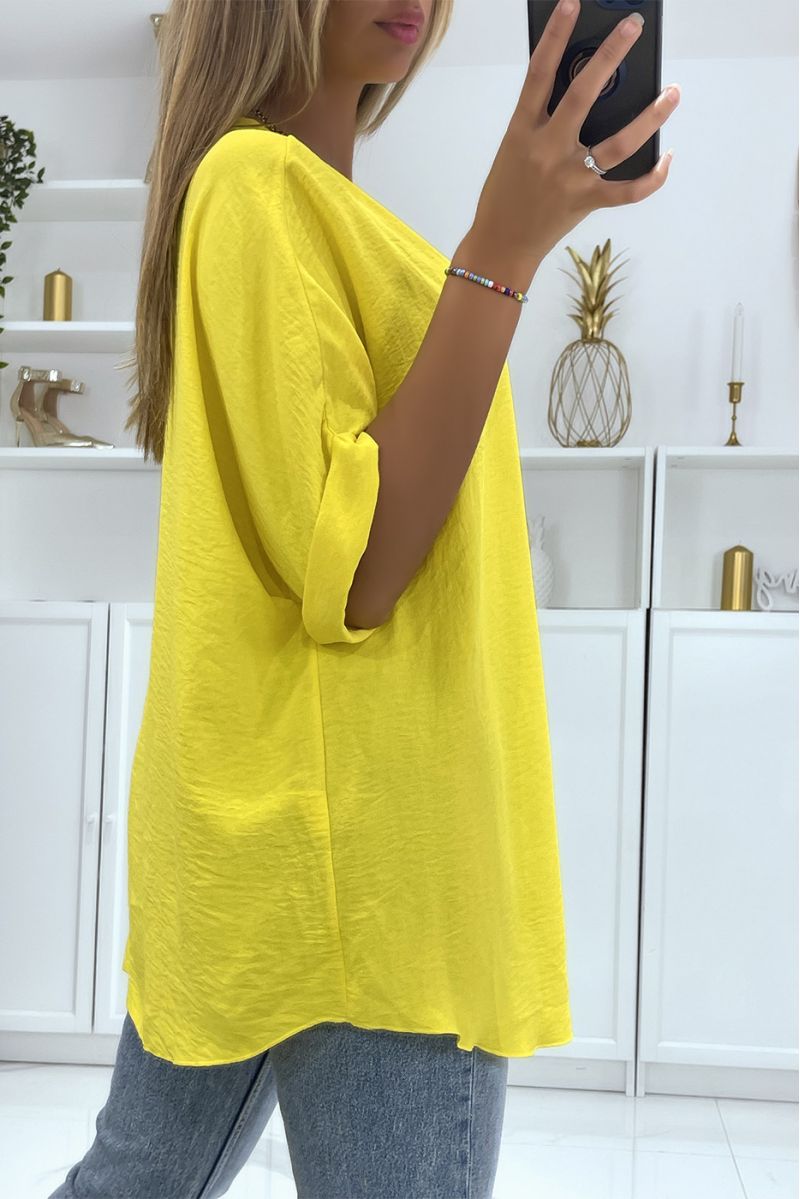 Solid color yellow oversized top V-neck and batwing effect sleeves - 4