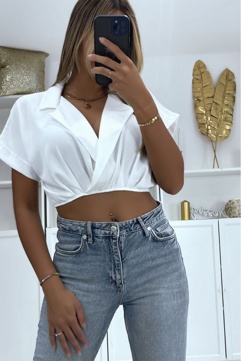 White crop top wrap blouse with lapel collar and plunging V-neck - 3