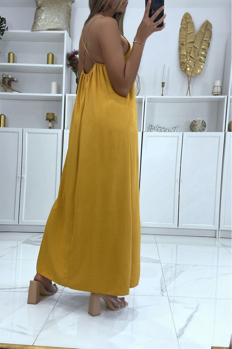Simple mustard dress, long and split on the side with thin straps and slightly low-cut - 4