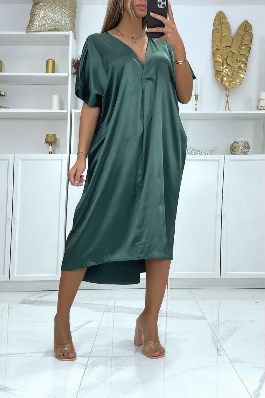 Mid-length fir green loose satin V-neck dress - 2