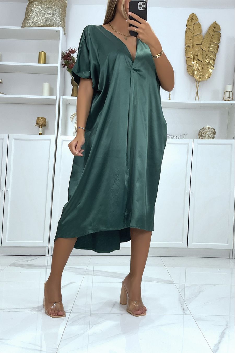 Mid-length fir green loose satin V-neck dress - 3