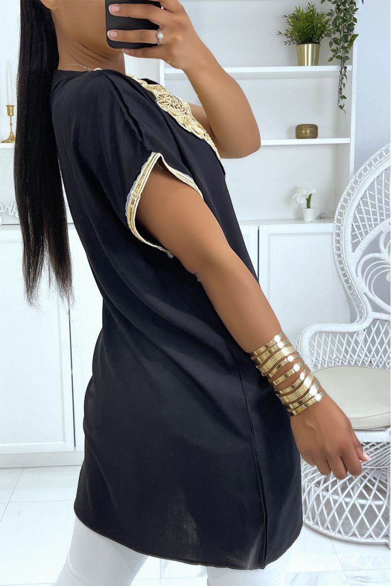 Black moroccan collar tunic with sublime sequined accessory - 2