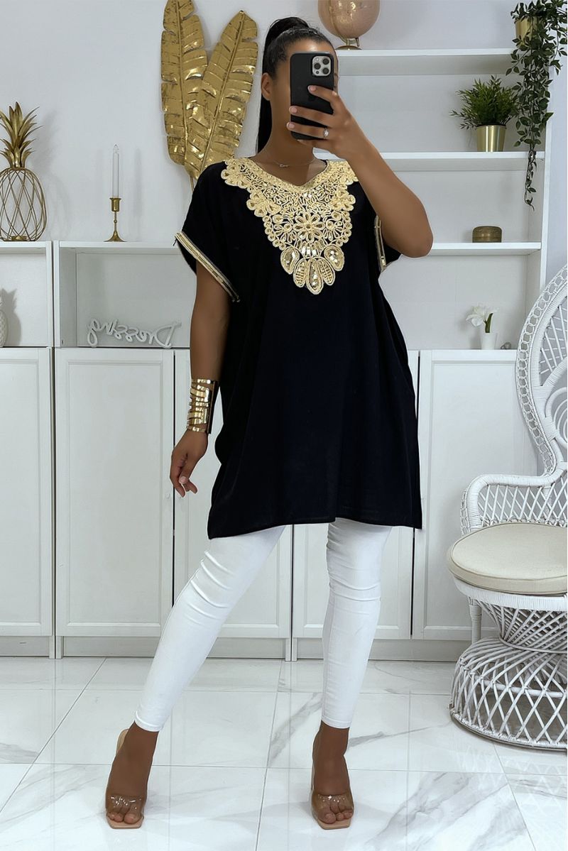 Zwarte Marokkaanse kraagtuniek met sublieme lovertjesaccessoire - 3