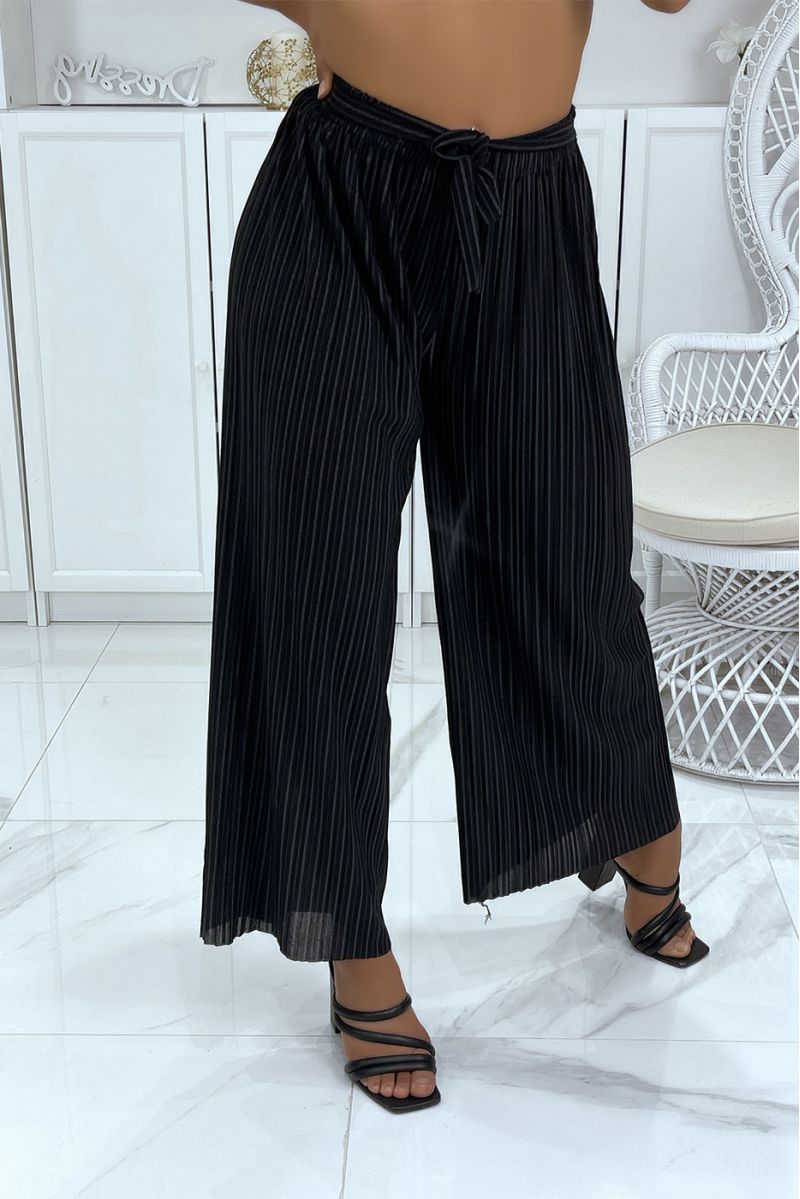 Black pleated palazzo pants with pretty stripe - 2