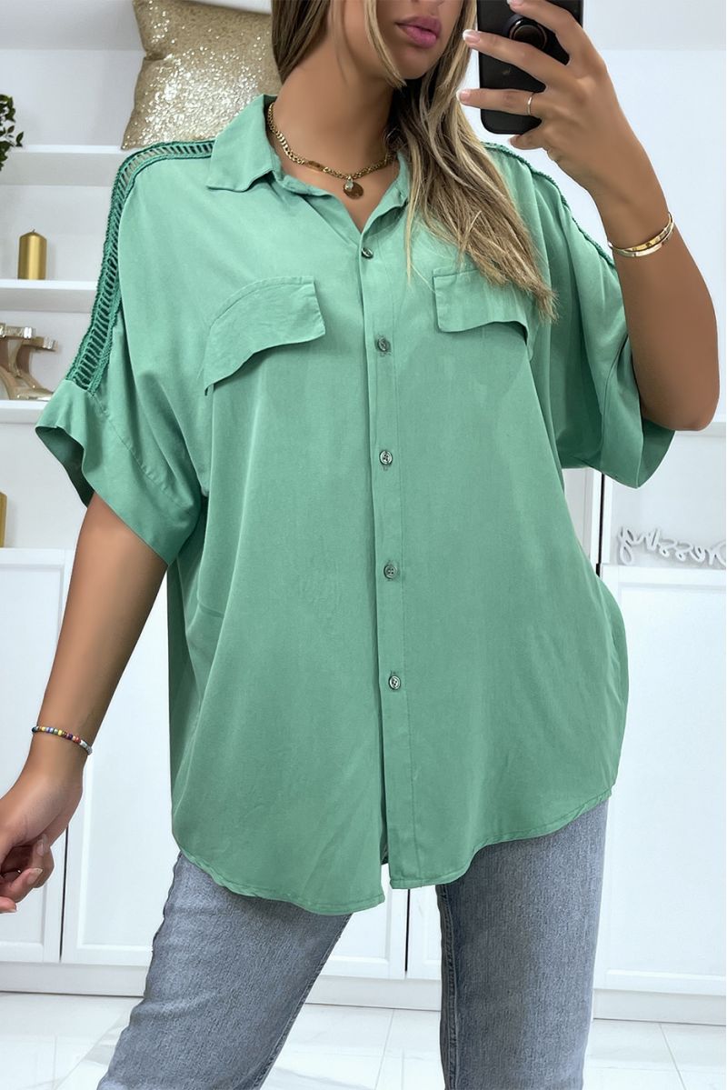 Green oversize shirt with embroidery on the shoulders - 1