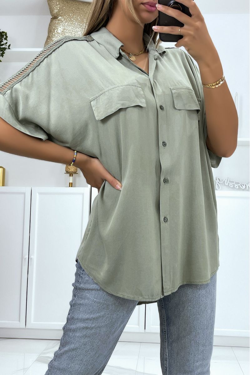 Oversized khaki shirt with embroidery on the shoulders - 2