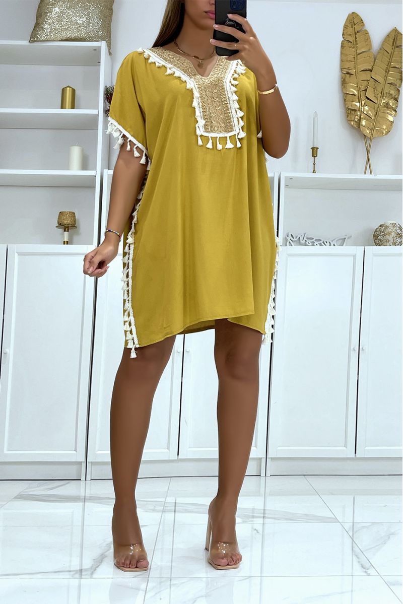 Mustard tunic with oriental accessory on the collar - 2