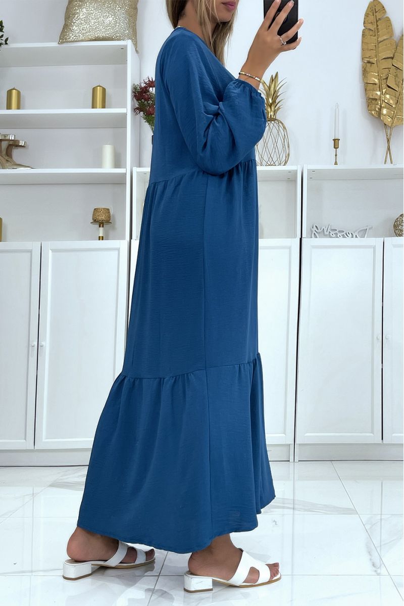 Long oversized indigo V-neck dress with flounce - 3