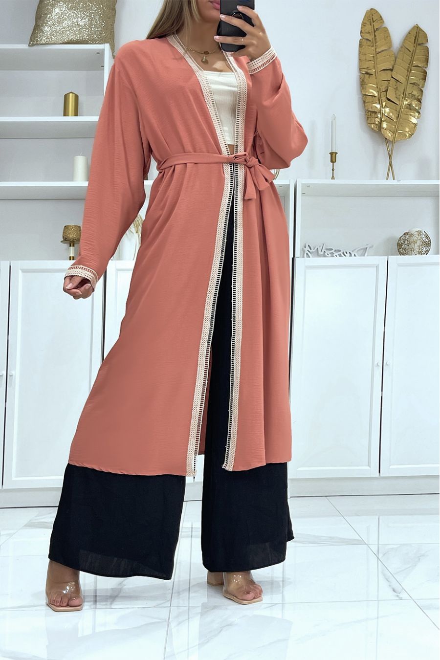 Lange donkerroze kimono met kant aan de randen - 1