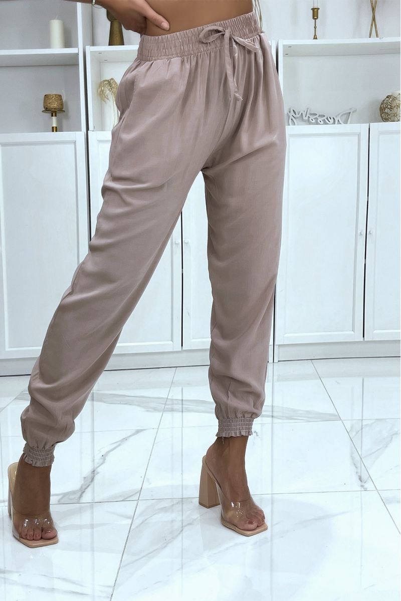 Soepelvallende taupe broek met elastische taille en enkels - 3