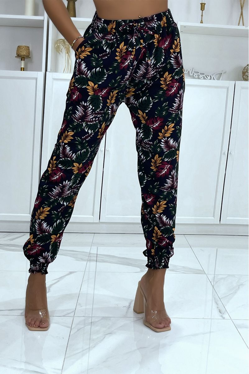 Black and green leaf pattern trousers, fluid elastic at the waist - 2