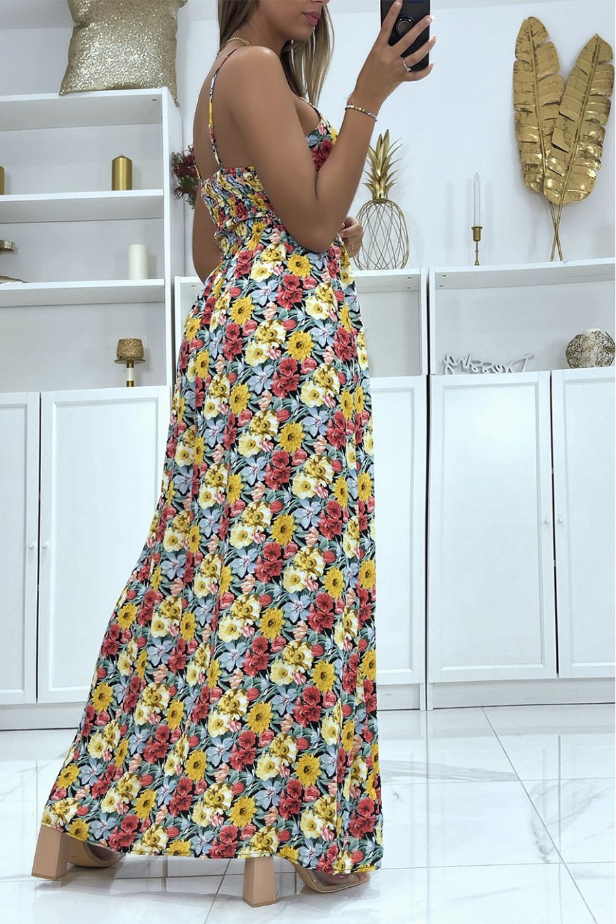 Long yellow wrap dress with floral pattern - 4