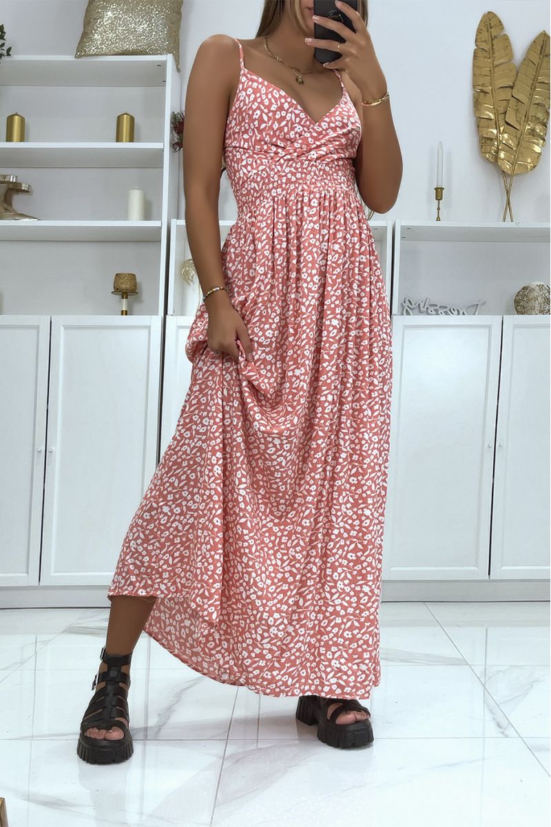 Longue robe rose avec motif fleuris très chic  - 1