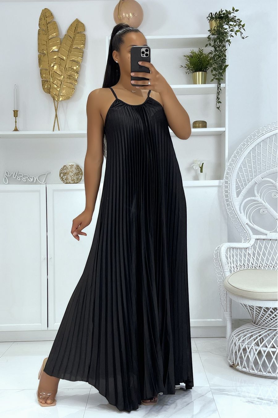 Very classy long black pleated dress - 2