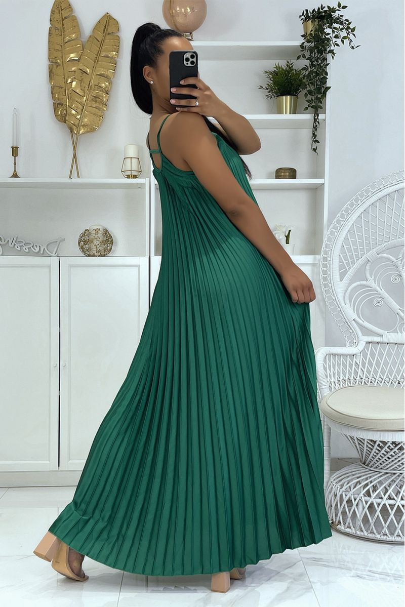 Very classy long green pleated dress - 2