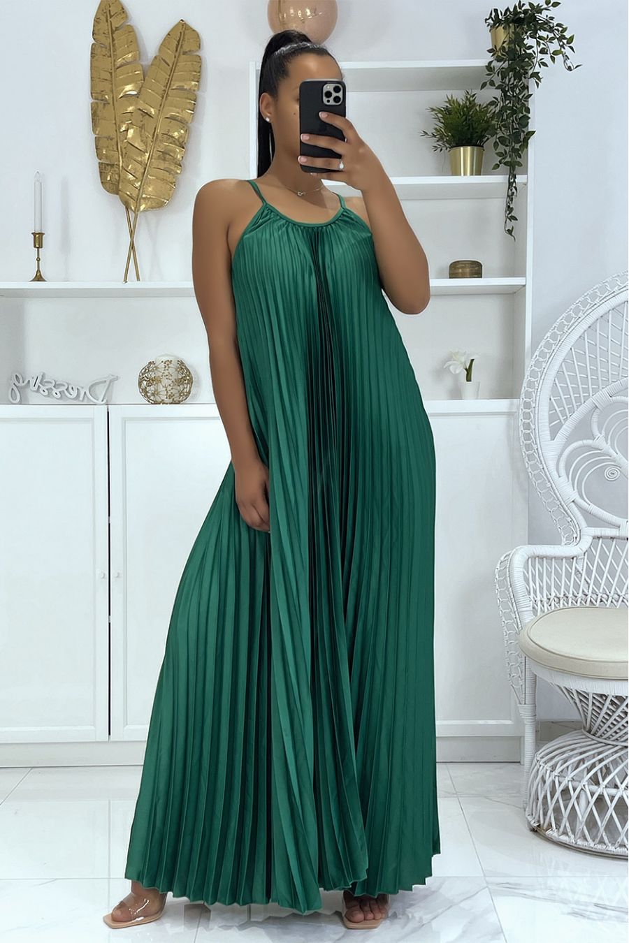 Very classy long green pleated dress - 4