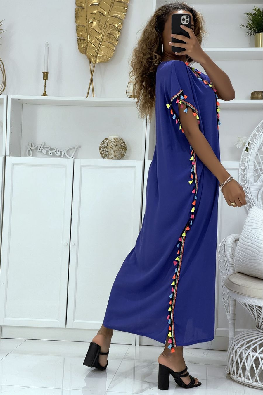 Paarse djellaba-jurk zeer comfortabel om te dragen met mooie borduursels en pompons - 3