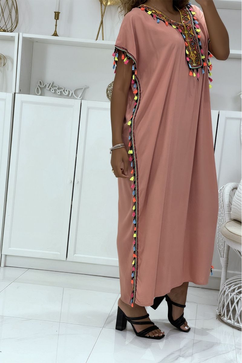 Pink djellaba dress very comfortable to wear with pretty embroidery and pompoms - 2