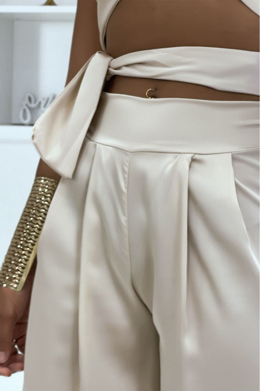 Ensemble bandeau et pantalon palazzo beige satiné  - 5