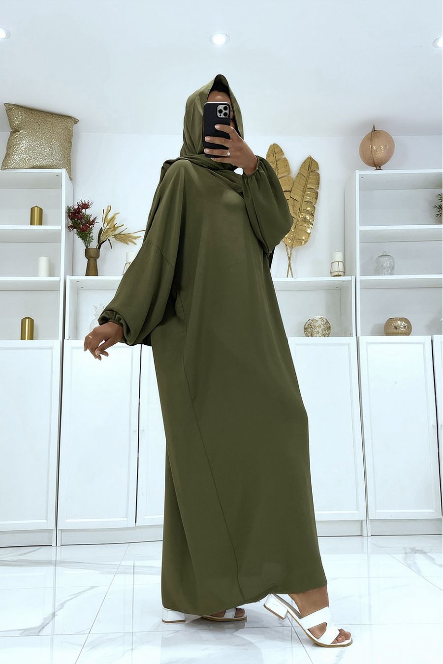 Abaya kaki avec voile intégré pas chère couleur vitaminée - 3
