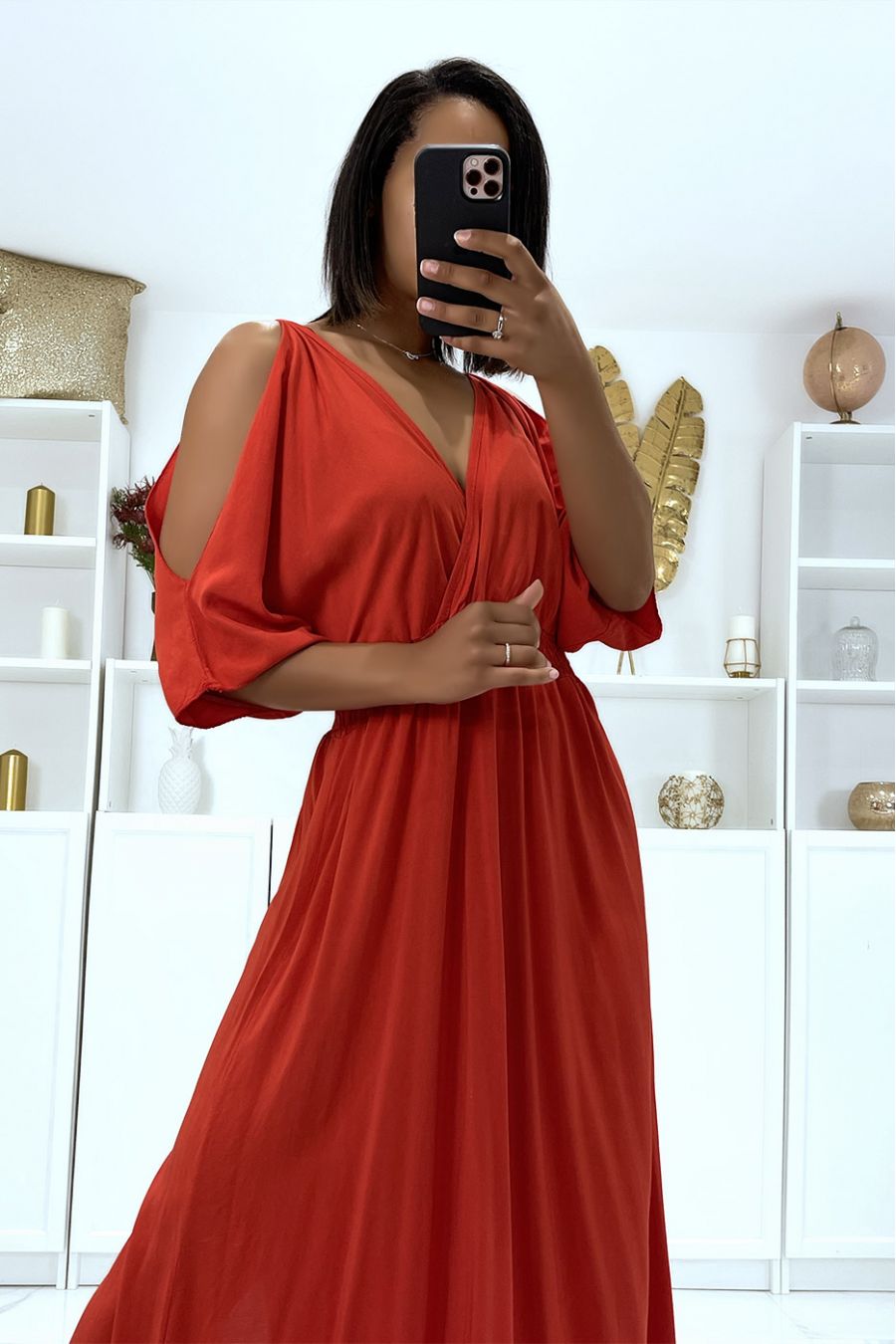 Long red V-neck dress with straps - 7