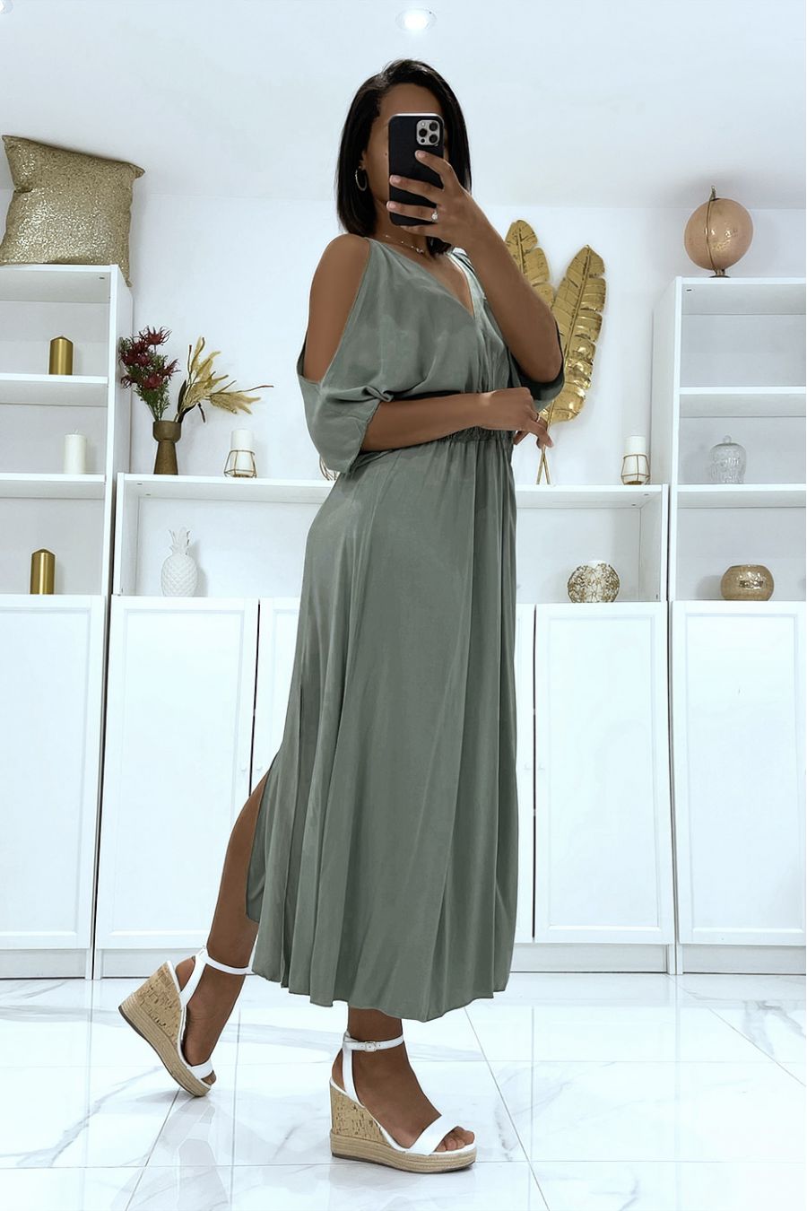 Long khaki V-neck dress with straps - 3