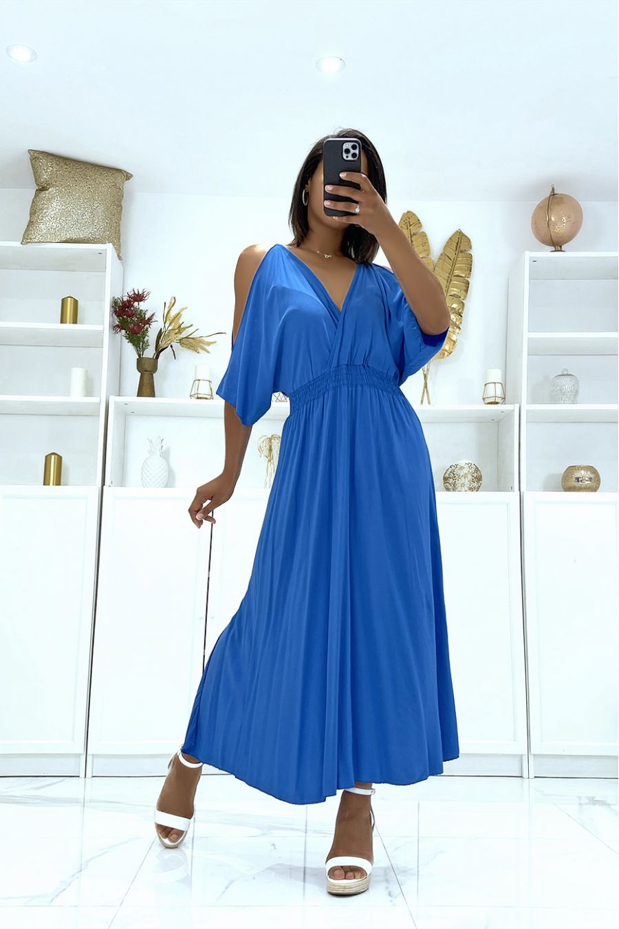 Long royal V-neck dress with straps - 2
