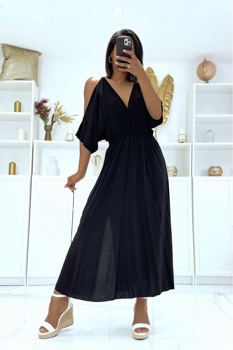 Long black V-neck dress with straps - 2