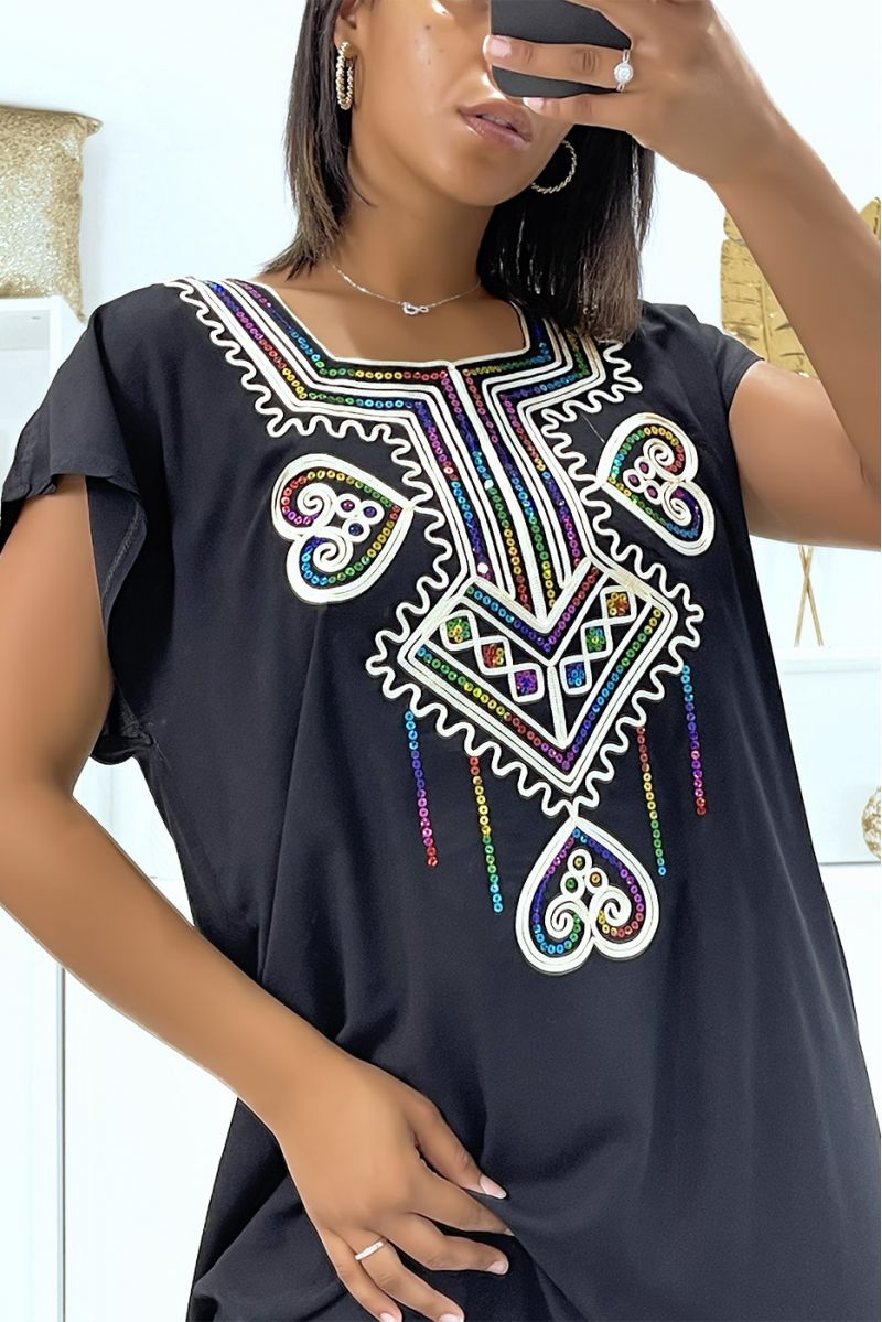 Very light black djellaba dress to wear with pretty embroidery and sequins - 2