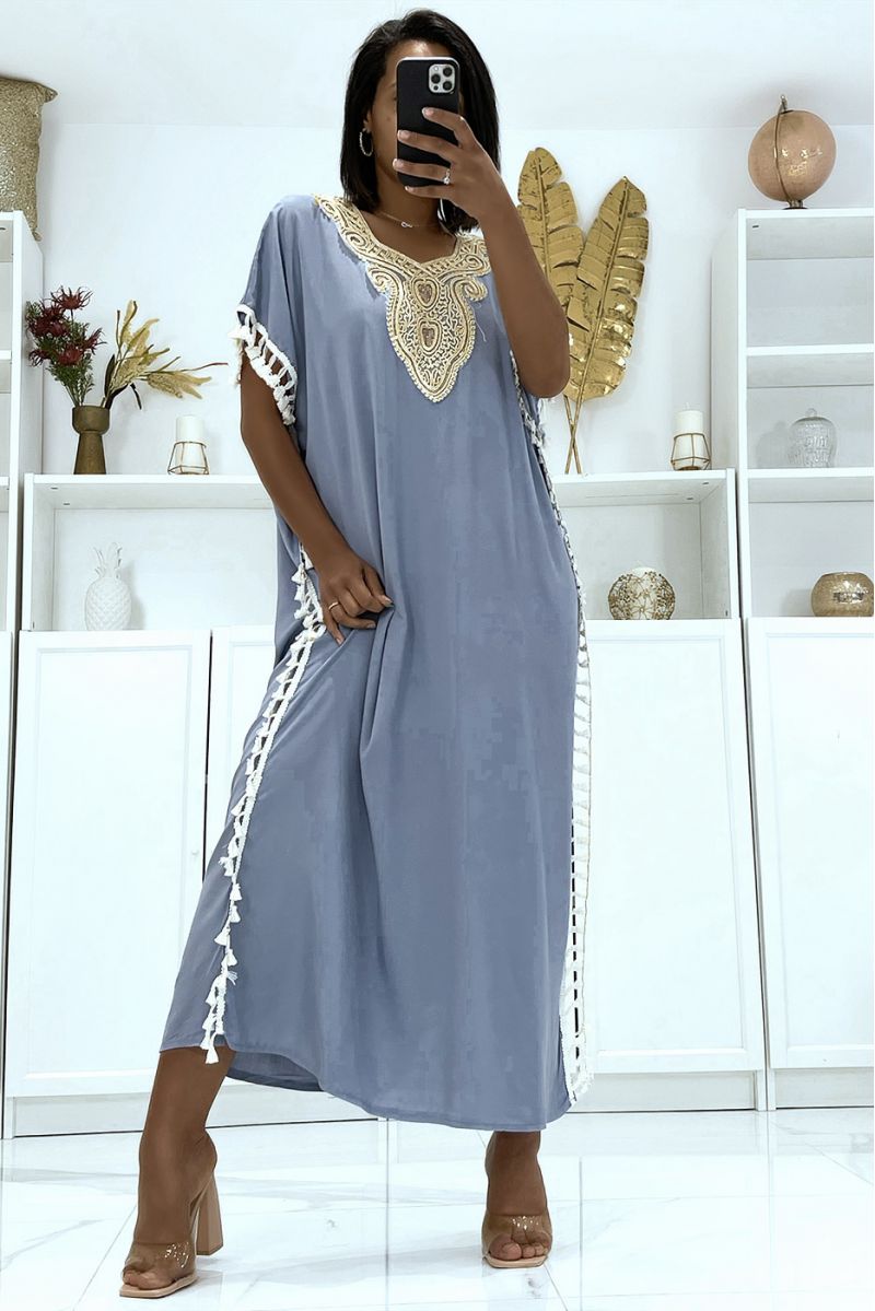 Very light light blue djellaba dress to wear with pretty embroidery and pompoms on the sides - 3