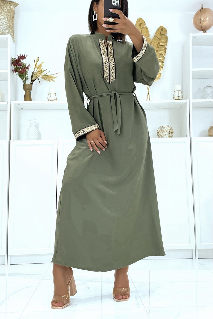 Khaki satin dress with gold embroidery and mao collar - 2