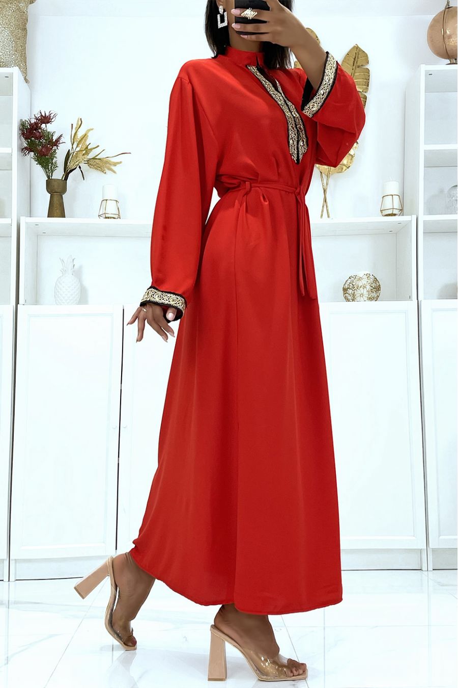 Red satin dress with gold embroidery and mao collar - 3