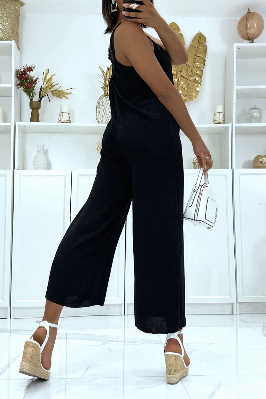 Black jumpsuit with lace collar and very fluid material - 3