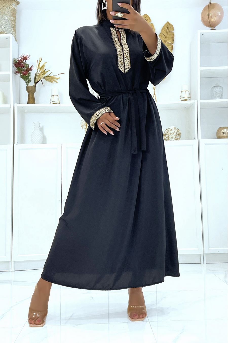 RoBZ noire satinée à broderie doré et col mao  - 3