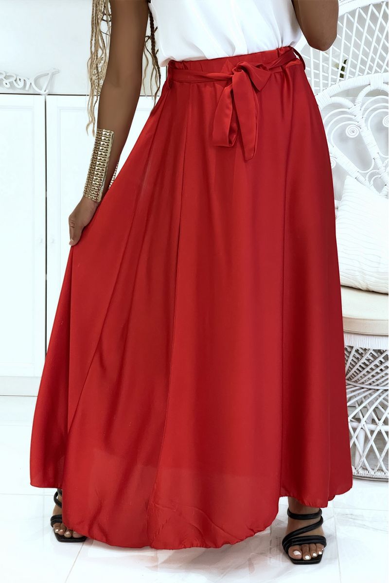 Lange satijnen rok met split in rood - 2 Lange satijnen rok met split in rood - 2