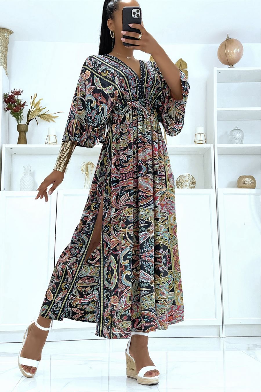 Sublime robe kimono en soie avec joli motif noir  - 3