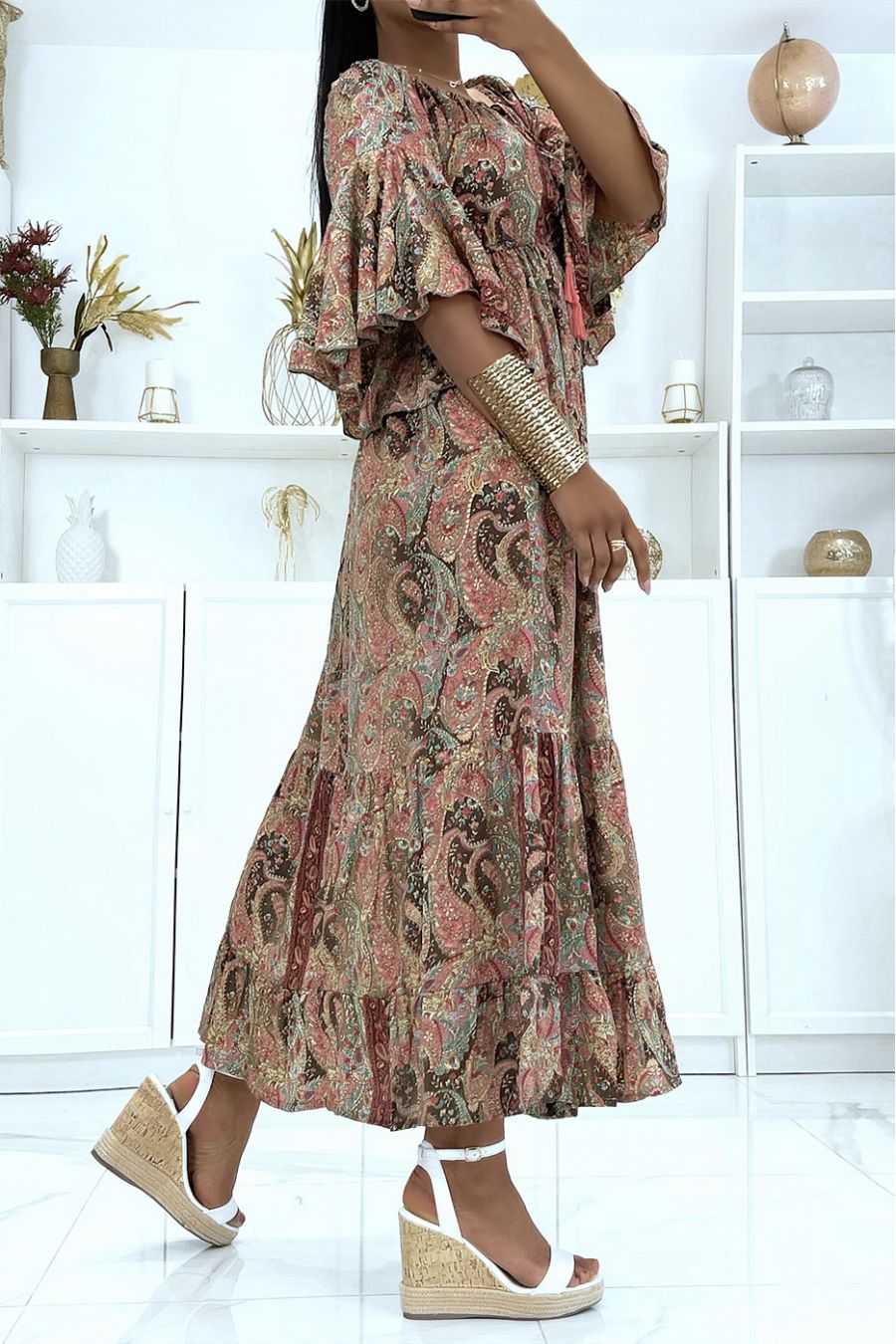 Sublime robe en soie manche volante avec joli motif marron  - 3