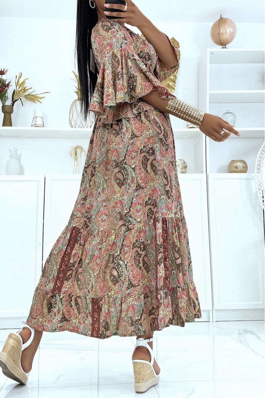 Sublime robe en soie manche volante avec joli motif marron  - 4