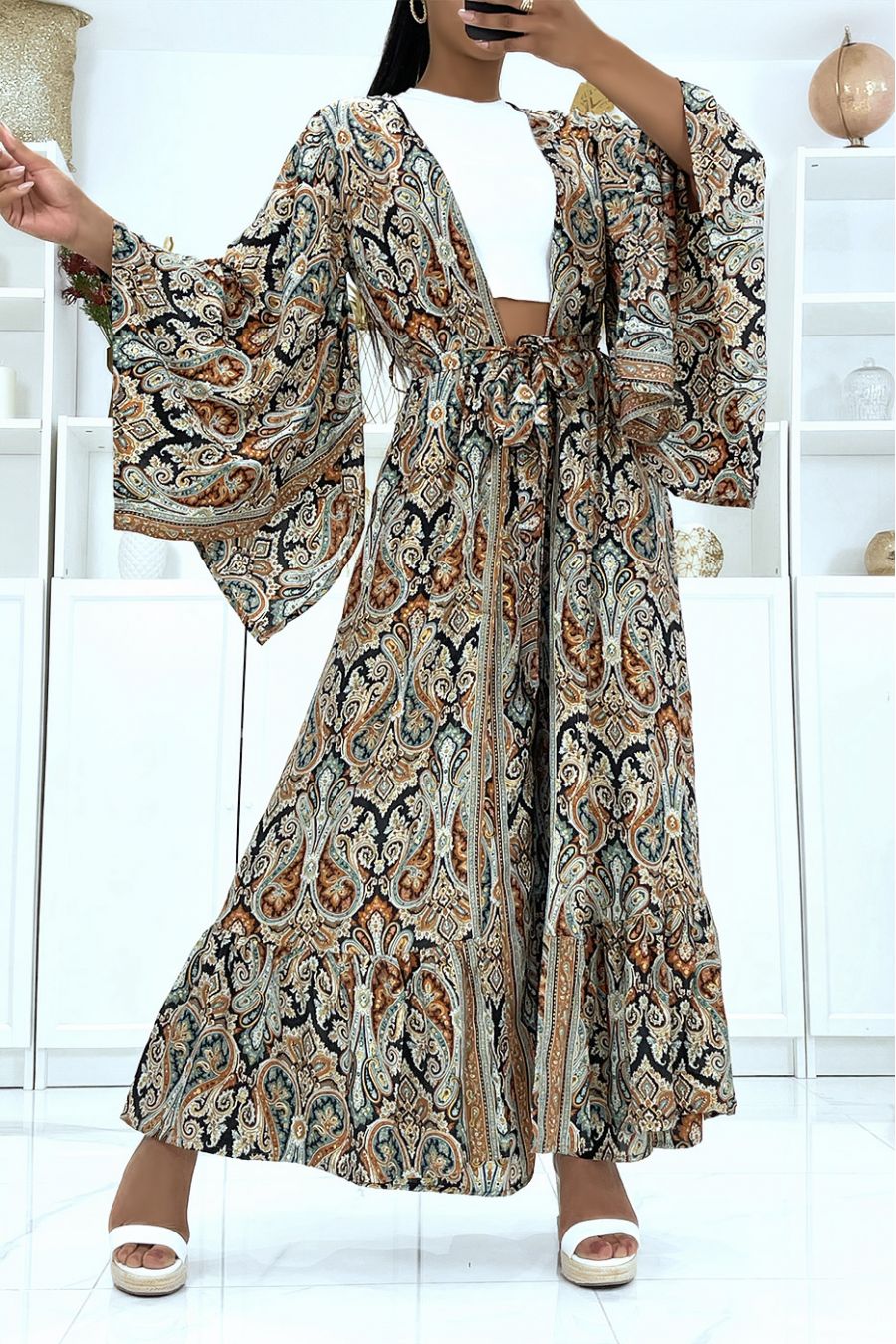 Sublieme zijden kimono met zwart patroon - 2